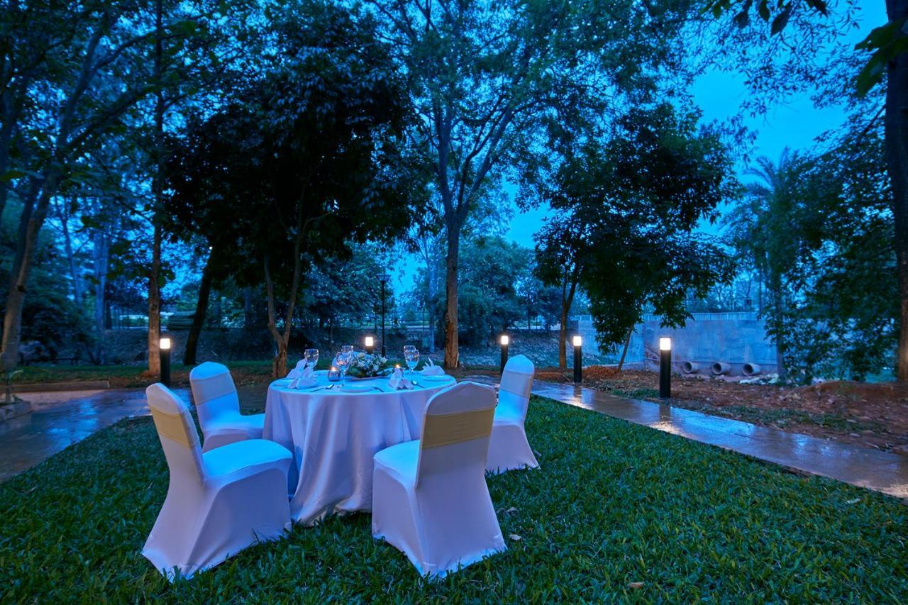 Signature Club Resort Devanahalli Экстерьер фото