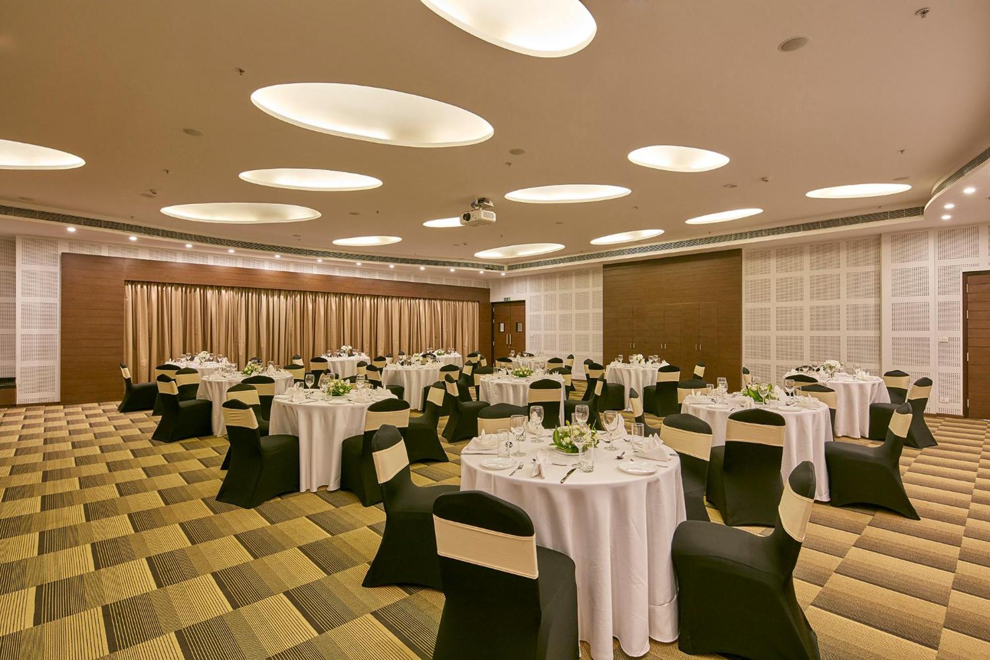 Signature Club Resort Devanahalli Экстерьер фото