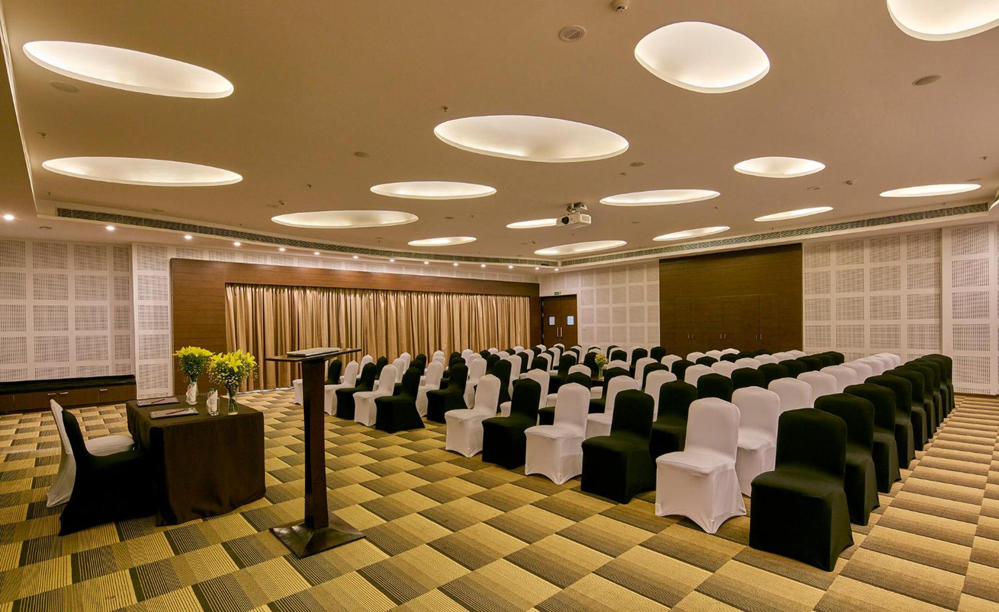 Signature Club Resort Devanahalli Экстерьер фото