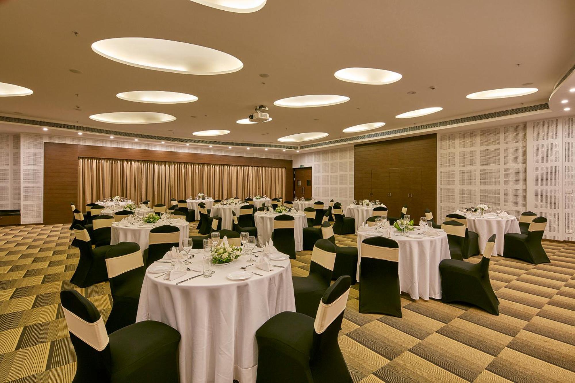 Signature Club Resort Devanahalli Экстерьер фото